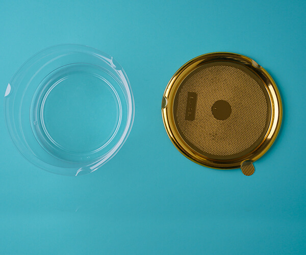 cakes plastic containers